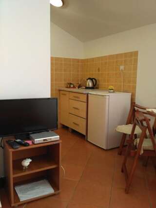 Апартаменты Apartmani Villa Radovic Рисан Апартаменты с видом на море-40